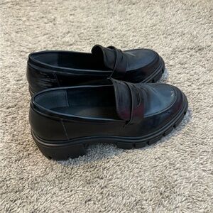 Women’s Classic Black Loafers